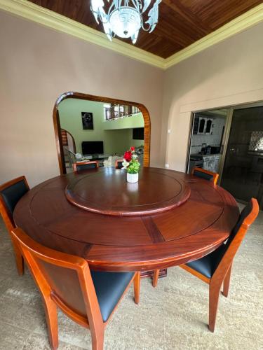 Spacious 5-Bedroom Private Home in Dawhenya Spacious 5-Bedroom Private Home in Dawhenya