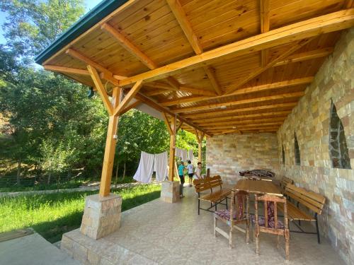 NURATA MOUNTAIN GUESTHOUSE Shiringul in Forish NURATA MOUNTAIN GUESTHOUSE Shiringul in Forish