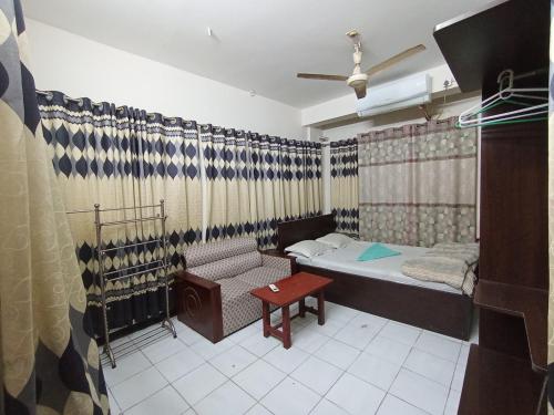 Hotel Rose Garden, Khulna in Khulna Hotel Rose Garden, Khulna in Khulna
