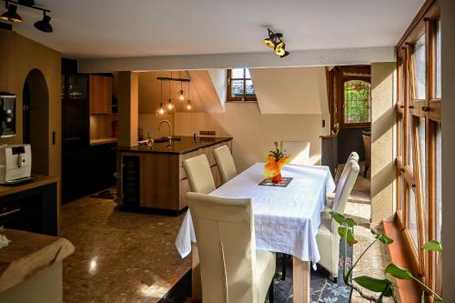 Konyha, Villa La Romance - Villa Spacieuse & Luxueuse - Parking Gratuit in Dieffenbach-Au-Val Konyha, Villa La Romance - Villa Spacieuse & Luxueuse - Parking Gratuit in Dieffenbach-Au-Val