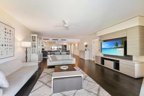 Riverside Holiday Apartments in Ballina Riverside Holiday Apartments in Ballina