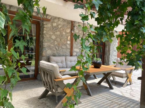 Pogled, Snow White Chalet in Prevalle Pogled, Snow White Chalet in Prevalle