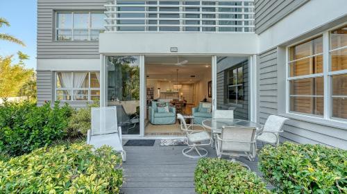 Waterfront, Spa, Pool, Private Paradise on Longboat Key in Longboat Key (FL) Waterfront, Spa, Pool, Private Paradise on Longboat Key in Longboat Key (FL)