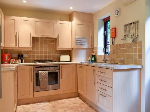 Exterior view, Quackers in Ruswarp Exterior view, Quackers in Ruswarp