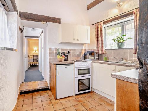 Létesítmények, 2 Bed in Minehead 90925 in Dunster Létesítmények, 2 Bed in Minehead 90925 in Dunster