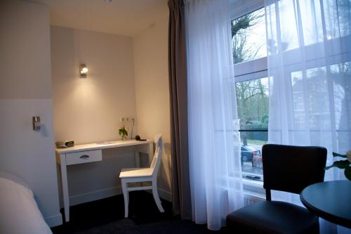 Hotel-Restaurant Het Rechthuis in Muiden Hotel-Restaurant Het Rechthuis in Muiden