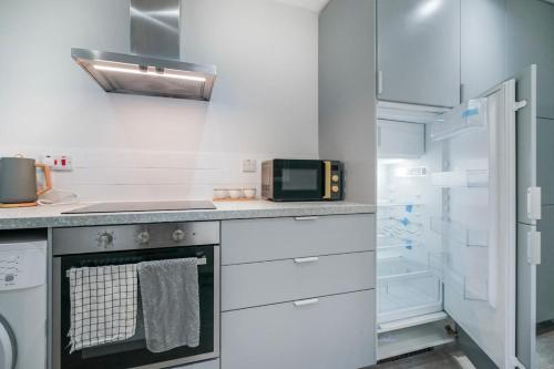 Newly Refurbished Central Belfast 3 Bedroom Home in Bloomfield Newly Refurbished Central Belfast 3 Bedroom Home in Bloomfield
