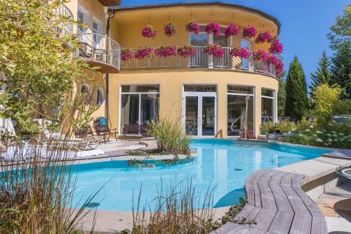 Kert, Hotel Bajkal in Frantiskovy Lazne városközpont Kert, Hotel Bajkal in Frantiskovy Lazne városközpont