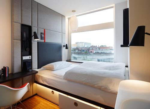 A szálláshely kívülről, citizenM Amstel Amsterdam near Joods Történelmi Múzeum A szálláshely kívülről, citizenM Amstel Amsterdam near Joods Történelmi Múzeum