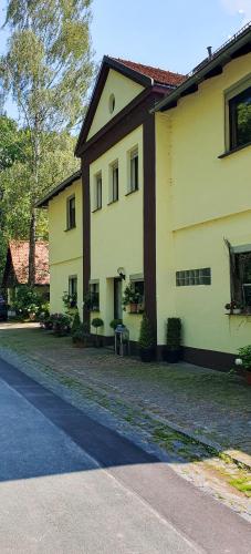 A szálláshely kívülről, Schöne Wohnung im Naturidyll (Schone Wohnung im Naturidyll) in Herleshausen A szálláshely kívülről, Schöne Wohnung im Naturidyll (Schone Wohnung im Naturidyll) in Herleshausen