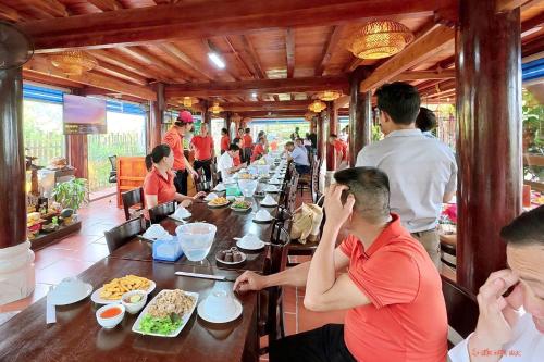 Happy House Homestay in Yen Binh (Yen Bai) Happy House Homestay in Yen Binh (Yen Bai)