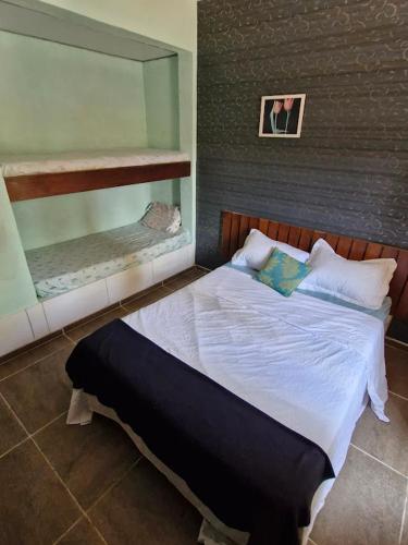 Bonita Ilha Frente Mar Guaruja in Pereque Bonita Ilha Frente Mar Guaruja in Pereque