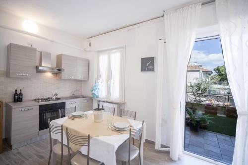 Terraza/balcón, Hotel Colombo in Riccione Terraza/balcón, Hotel Colombo in Riccione