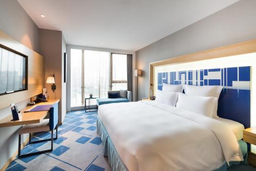 نوفوتل نينجبو إيست (Novotel Ningbo East) in نينغبو نوفوتل نينجبو إيست (Novotel Ningbo East) in نينغبو