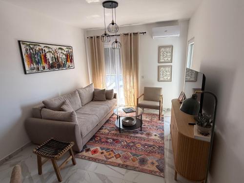 Stylish Coastal Apartment in Radanovici Stylish Coastal Apartment in Radanovici