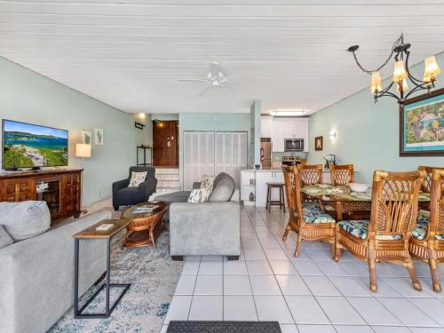 Oceanview Condo with Resort Perks in Smith Bay Oceanview Condo with Resort Perks in Smith Bay