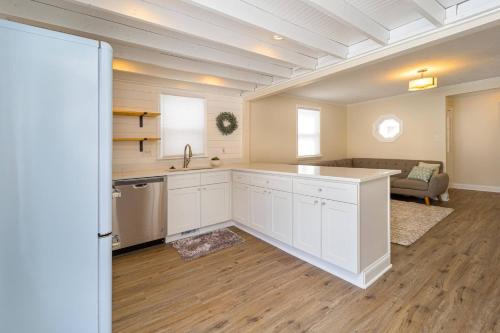 Létesítmények, Stylish 2BR n Old Town Greenwood in Greenwood (Indiana) Létesítmények, Stylish 2BR n Old Town Greenwood in Greenwood (Indiana)