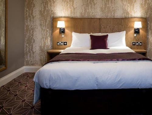 This photo about Pilgrims Progress Wetherspoon shared on HyHotel.com