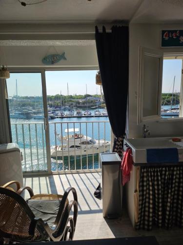 View, La Cabane vue mer et port in Agde View, La Cabane vue mer et port in Agde