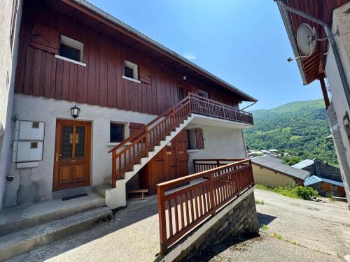Appartement familial a St Martin de Belleville - 3 chambres, terrasse, parking, pres des commerces e in Villarencel Appartement familial a St Martin de Belleville - 3 chambres, terrasse, parking, pres des commerces e in Villarencel