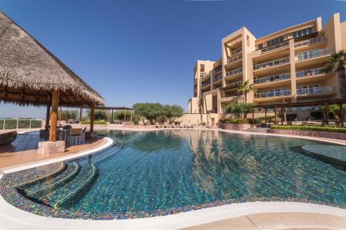 Swimming pool, Puerta Cortes Residences by Lumina in Escenica Swimming pool, Puerta Cortes Residences by Lumina in Escenica