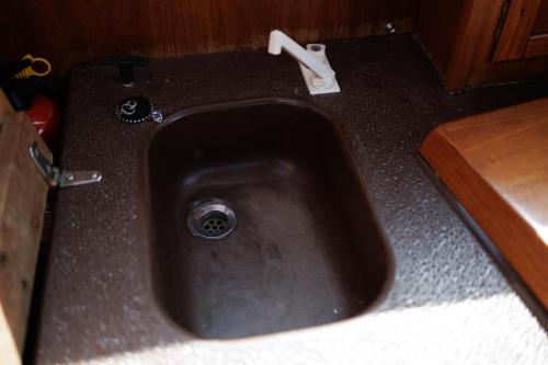 廚房, Laiva Engures ostā (Laiva Engures osta) in 恩古雷 廚房, Laiva Engures ostā (Laiva Engures osta) in 恩古雷