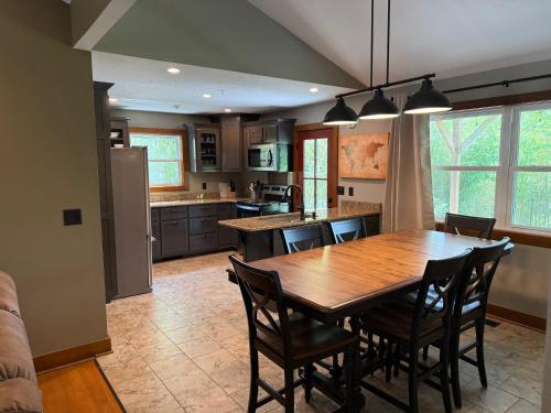 設施, 3BR Home - Near The Landing - Free Tickets Included - Cottonwood Cottage in 布蘭森城中心 設施, 3BR Home - Near The Landing - Free Tickets Included - Cottonwood Cottage in 布蘭森城中心