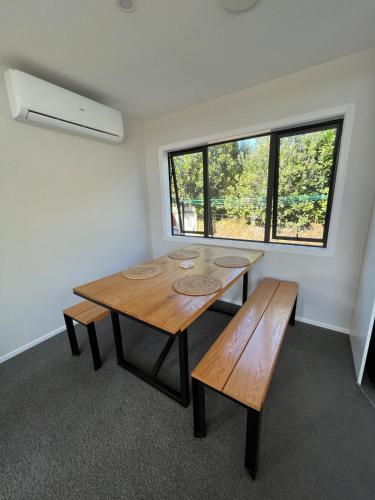 Exclusive Holiday Home Sunny Beach House Four Queen Beds in เอสค์เดล Exclusive Holiday Home Sunny Beach House Four Queen Beds in เอสค์เดล