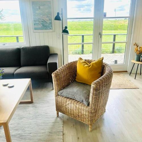 FF1007 Skønt sommerhus i Hejlsminde med udsigt over vandet og spa in ไฮย์ลสมินเดอ FF1007 Skønt sommerhus i Hejlsminde med udsigt over vandet og spa in ไฮย์ลสมินเดอ