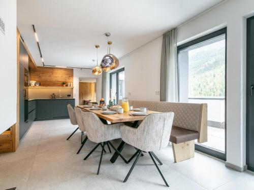 Cocina, Alpenlodge Pettneu Lodge XL in Pettneu Am Arlberg Cocina, Alpenlodge Pettneu Lodge XL in Pettneu Am Arlberg