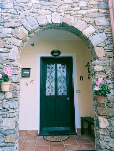 Bejárat, CASA L'UNICORNO con giardino privato in Dosso Bejárat, CASA L'UNICORNO con giardino privato in Dosso