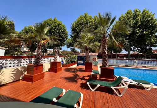 Hotel Portofino in ローゼス Hotel Portofino in ローゼス