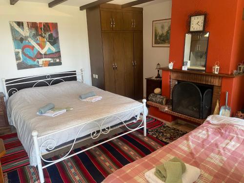 Ágy, To σαλέ της λίμνης 2 (To σαλε της λιμνης 2) in Kalyvia Fylaktis Ágy, To σαλέ της λίμνης 2 (To σαλε της λιμνης 2) in Kalyvia Fylaktis