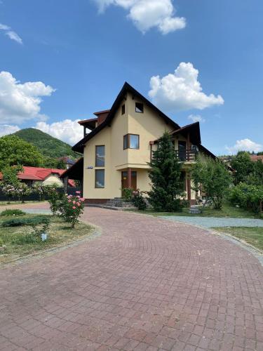 Koko home in Бая-Маре Koko home in Бая-Маре