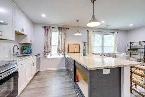 7 Mi to Trilith Studios Atlanta Area Business Hub in Fayetteville (GA) 7 Mi to Trilith Studios Atlanta Area Business Hub in Fayetteville (GA)