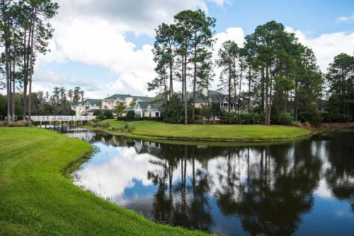 Spacious with golf and wildlife views 1233-4 in World Golf Spacious with golf and wildlife views 1233-4 in World Golf