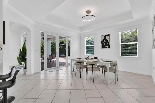 Facilities, Miami home -15min from Kendall Exec Airport - Pool in The Hammocks Facilities, Miami home -15min from Kendall Exec Airport - Pool in The Hammocks
