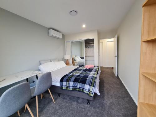 Sweet Home in Rolleston Sweet Home in Rolleston