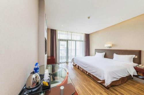 PAI Hotel Guangzhou North Gate of Chimelong Zoo near Chimelong Nemzetközi Cirkusz PAI Hotel Guangzhou North Gate of Chimelong Zoo near Chimelong Nemzetközi Cirkusz