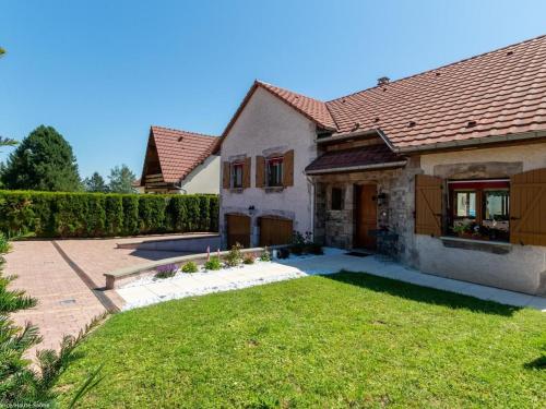 Confort moderne dans les Vosges du Sud avec piscine et jacuzzi - FR-1-583-480 in Abelcourt Confort moderne dans les Vosges du Sud avec piscine et jacuzzi - FR-1-583-480 in Abelcourt