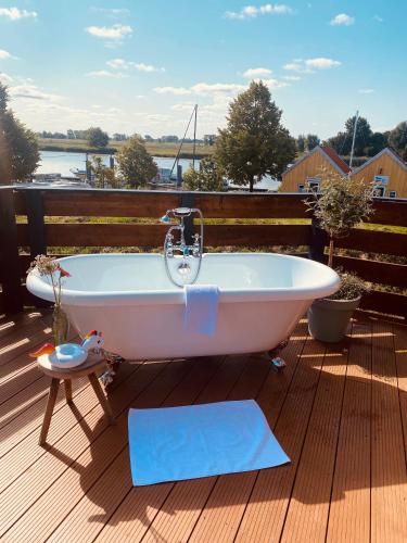 Balcony/terrace, Stordeck in Wewelsfleth Balcony/terrace, Stordeck in Wewelsfleth