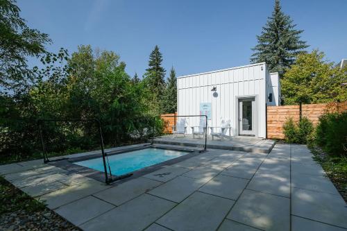 room with shared bathrooms 883 Shefford in Bromont (QC) room with shared bathrooms 883 Shefford in Bromont (QC)