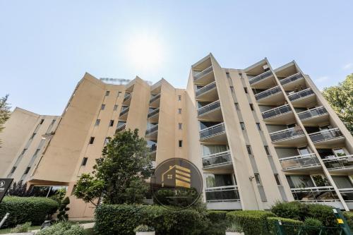 Le Cocon - 4 personnes et Parking Privé Gratuit (Le Cocon - 4 personnes et Parking Prive Gratuit) in Meylan Le Cocon - 4 personnes et Parking Privé Gratuit (Le Cocon - 4 personnes et Parking Prive Gratuit) in Meylan