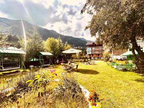 Hotel Himalayan Valley View Retreat - Best Selling Riverside Hotel in Manali in Gadherni Hotel Himalayan Valley View Retreat - Best Selling Riverside Hotel in Manali in Gadherni