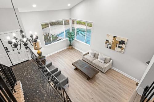 Luxury Hilltop Designer House w Pool Great View in 哈仙達崗 Luxury Hilltop Designer House w Pool Great View in 哈仙達崗