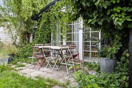 Exterior view, Island Life Gem With All Heart Desires in Fejø Exterior view, Island Life Gem With All Heart Desires in Fejø