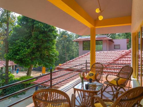 Ban công/sân hiên, The Hosteller Chikmagalur in Chikmagalur Ban công/sân hiên, The Hosteller Chikmagalur in Chikmagalur
