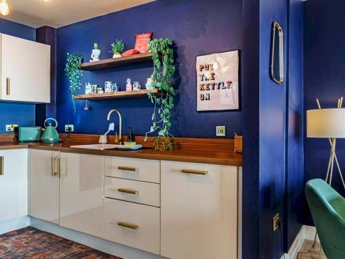 Létesítmények, City Centre Top Floor w Balcony Sunset Views Pass the Keys in Sailortown Létesítmények, City Centre Top Floor w Balcony Sunset Views Pass the Keys in Sailortown