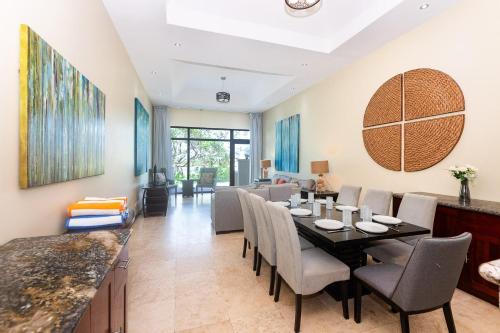 Pristine Bay 1002 home in Pristine Bay Pristine Bay 1002 home in Pristine Bay