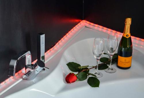 Food and beverages, Good Life Via Veneto near Bioparco di Roma Food and beverages, Good Life Via Veneto near Bioparco di Roma